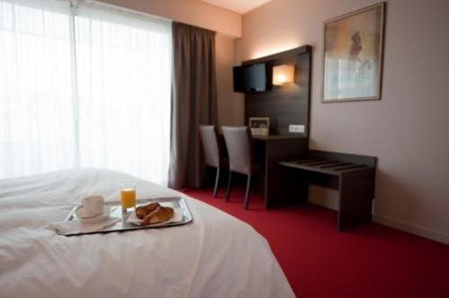 Le Robinson Hotel แซ็งต์-ฌอง-เดอ-มองต์ ภายนอก รูปภาพ